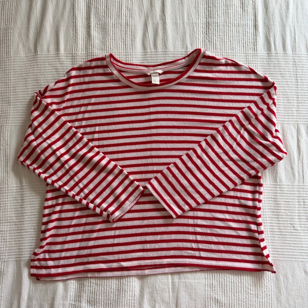 hm red and white striped top